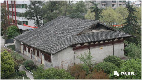 女性经常私处瘙痒，是怎么回事？4个因素是“罪魁祸首”，别忽视